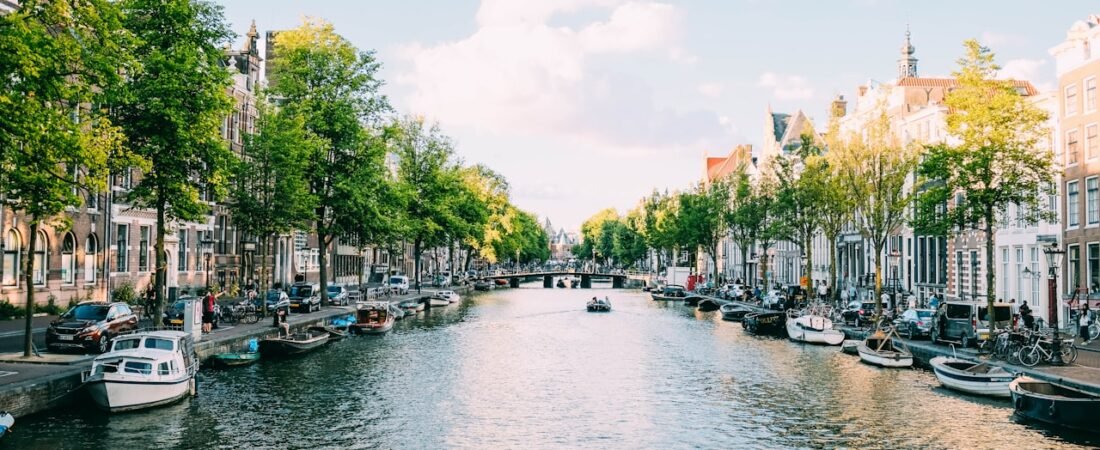 Amsterdã em 4 Dias: Canais, Museus, Bicicletas e a Vida Real da Cidade