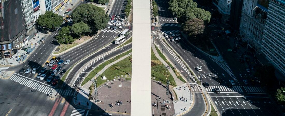 Colômbia em 2026: Medellín, Cartagena e o destino que está reinventando o turismo sul-americano