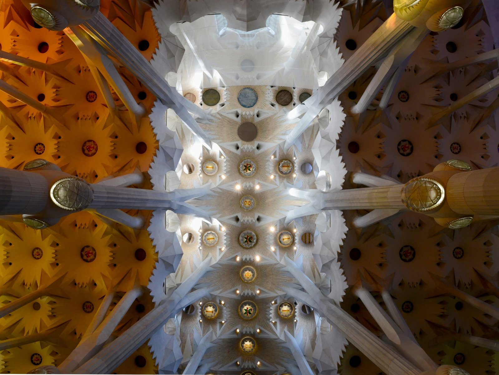 Barcelona em 5 Dias: Gaudí, Praias, Tapas e Como Não Ser Turista Comum