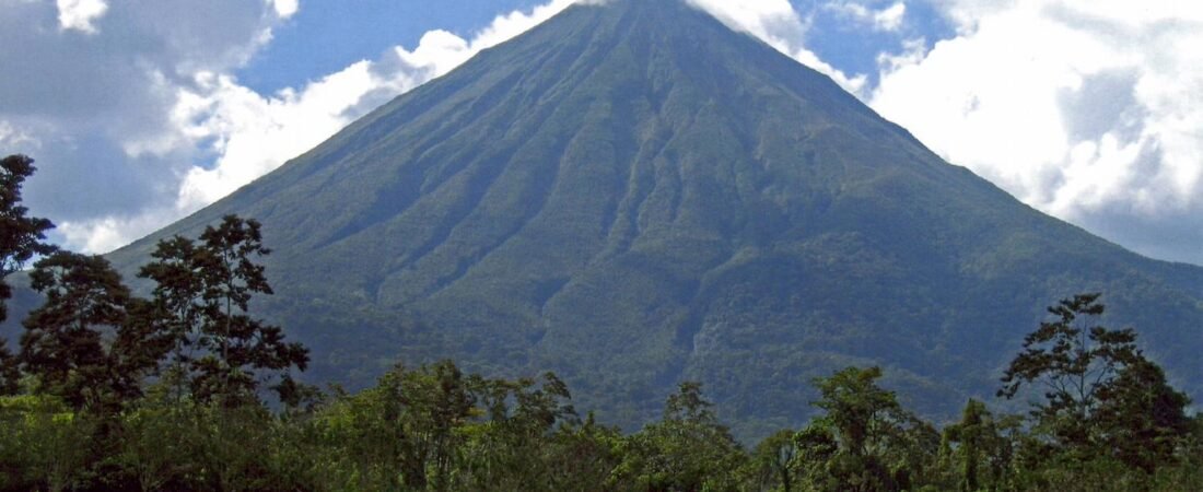 Costa Rica: Natureza, Vulcões e Praias — Guia para Brasileiros